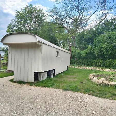 Glamping Im Zirkuswagen In エフリンゲン・キルヒェン